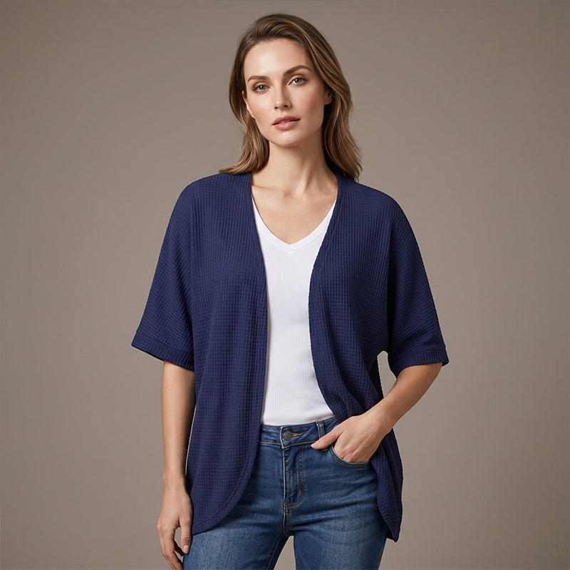 đșLĂ€ssiger Kurzarm-Cardigan fĂŒr Damen