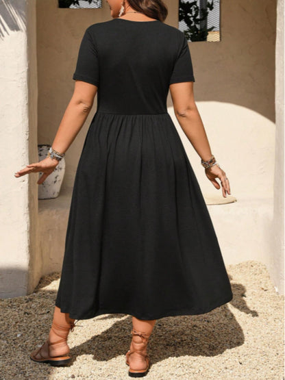 📢📢Limitiertes Angebot – 50 % Rabatt !! ⏰Midi-Kleid in Übergröße mit V-Ausschnitt, Rüschen und kurzen Ärmeln