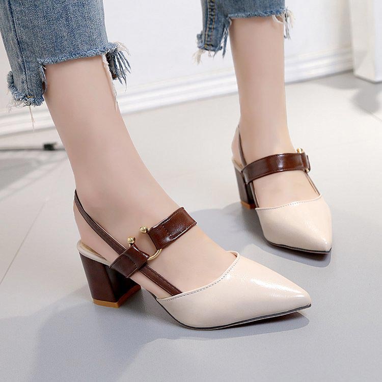 💎 – 50 % RABATT AUF DAMENSANDALEN MIT HOHEM ABSATZ! 💎 Spitz zulaufende Zehenpartie, stabiler 6-cm-Blockabsatz & atmungsaktiv ✨ & Respirantes ✨