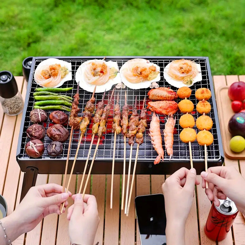 🍖 SPARE 50% 🏕️ Faltbarer tragbarer Grill mit Schublade & Ständer – Kompakt, stabil & perfekt für Camping, Garten & Balkon ✨