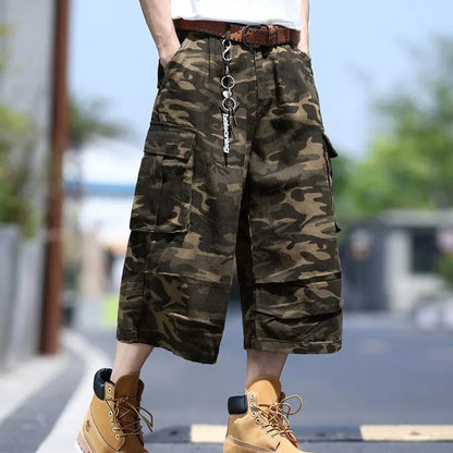 Unisex-Cargoshorts mit weitem Bein und Camouflage-Muster