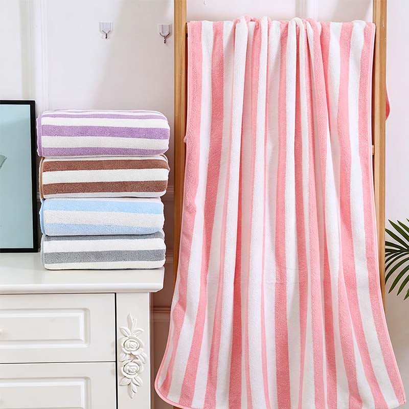 🔥🧣 50% RABATT! Gestreifte Korallenvelours-Handtücher – modernes Design, flauschige Qualität, erstklassiger Komfort. ✨