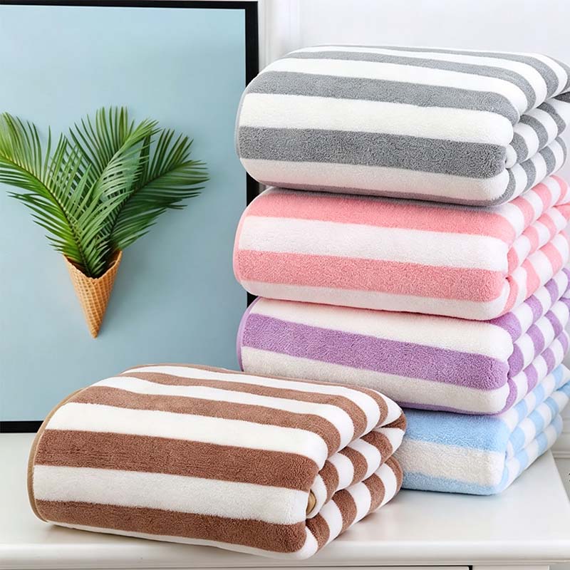 🔥🧣 50% RABATT! Gestreifte Korallenvelours-Handtücher – modernes Design, flauschige Qualität, erstklassiger Komfort. ✨