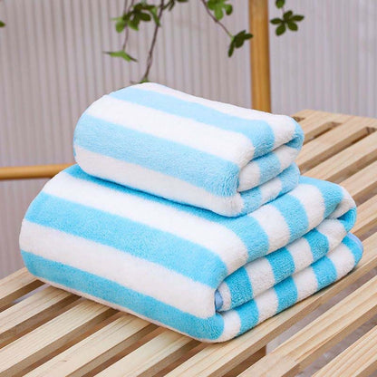 🔥🧣 50% RABATT! Gestreifte Korallenvelours-Handtücher – modernes Design, flauschige Qualität, erstklassiger Komfort. ✨