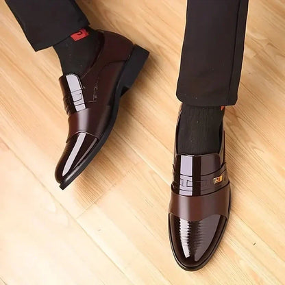 🔥Neuer Stil🔥Formelle Herrenschuhe aus Leder mit spitzer Zehe, bequem und rutschfest