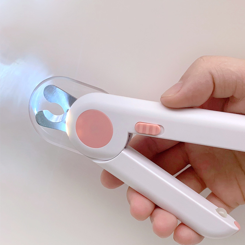 ✨ JETZT 50 % RABATT! !✨Haustier-Krallenschere mit LED-Licht